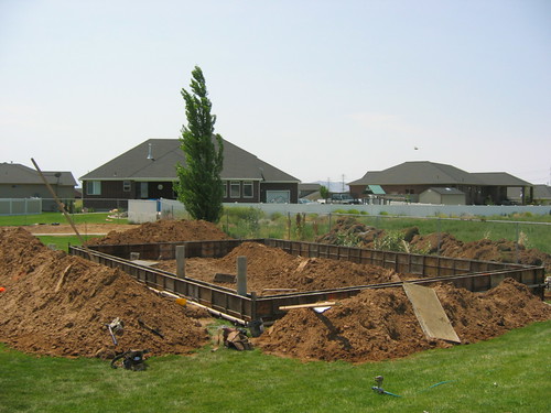 The workshop progesses